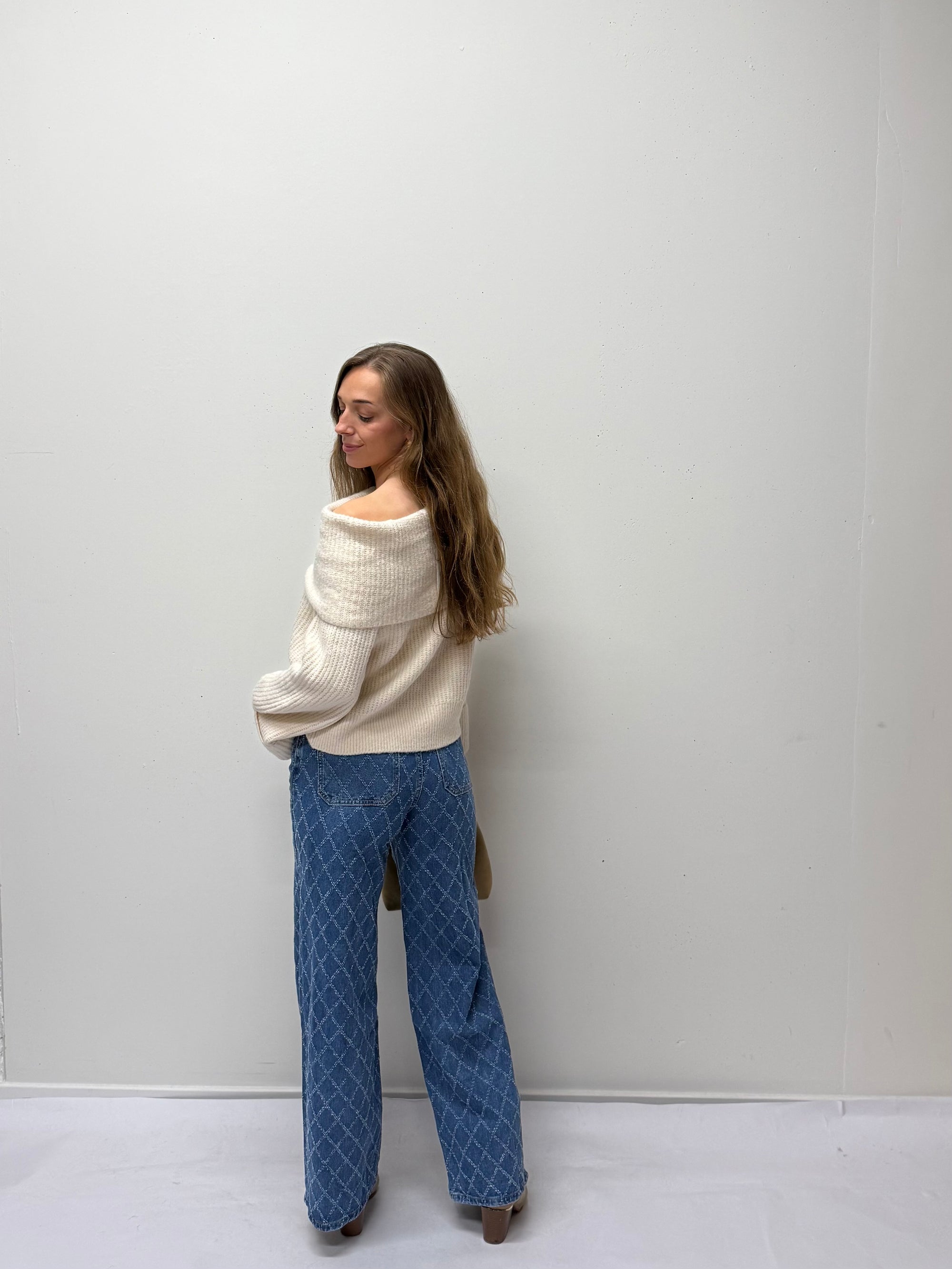 Only Luna Off the shoulder trui Beige
