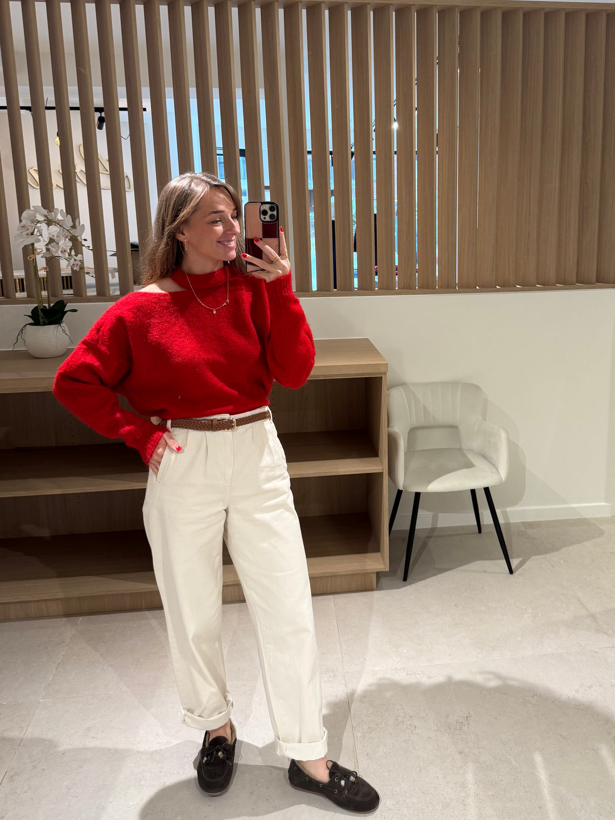 Off shoulder pull TU RED
