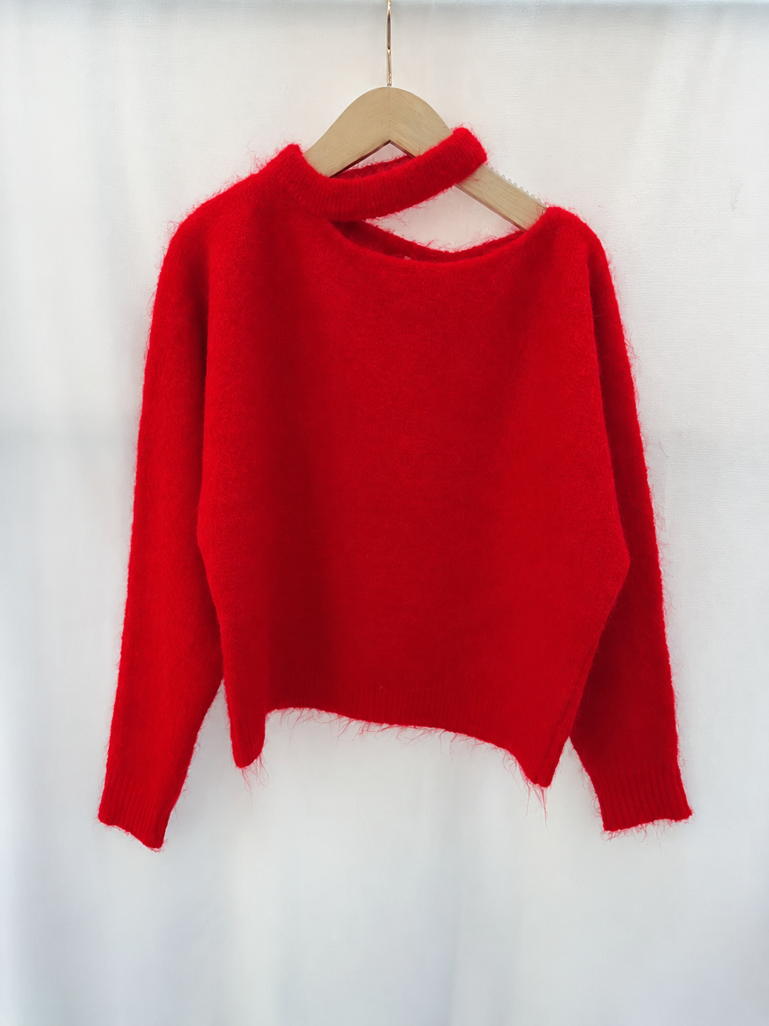 Off shoulder pull TU RED