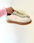 Sarah Sneakers green