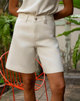 Victus short white