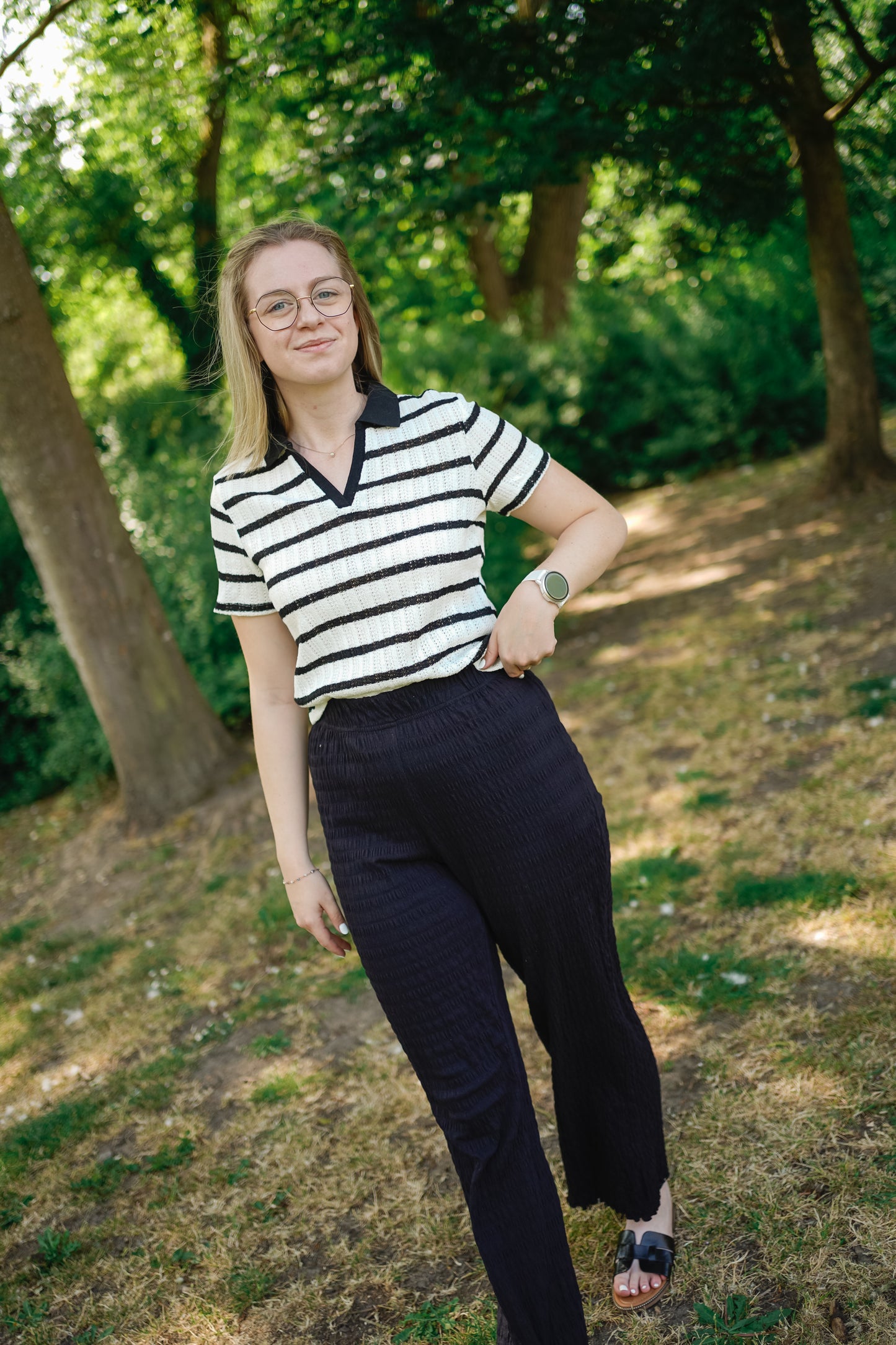 Only Halia Collar Top Black/White