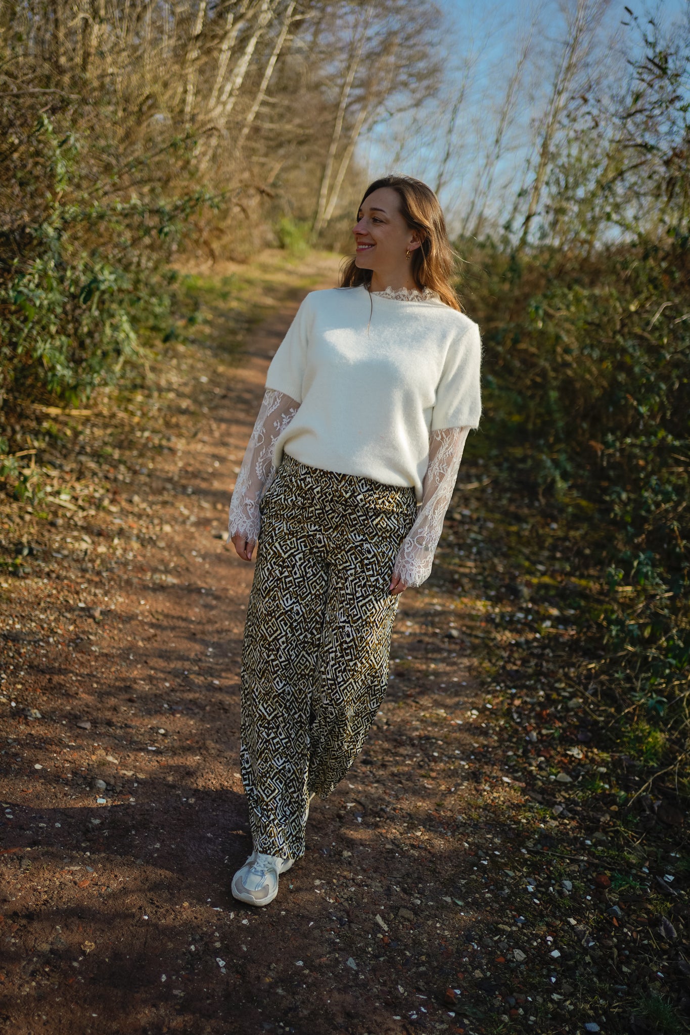 Helena Pull White