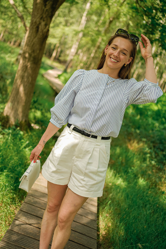 Mia Short White (with Belt)