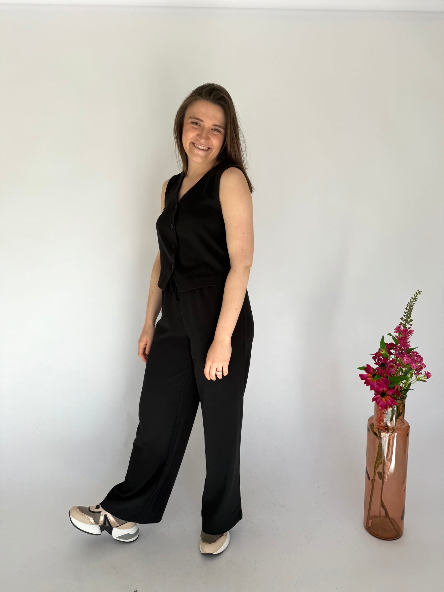 Only Thana Pants black